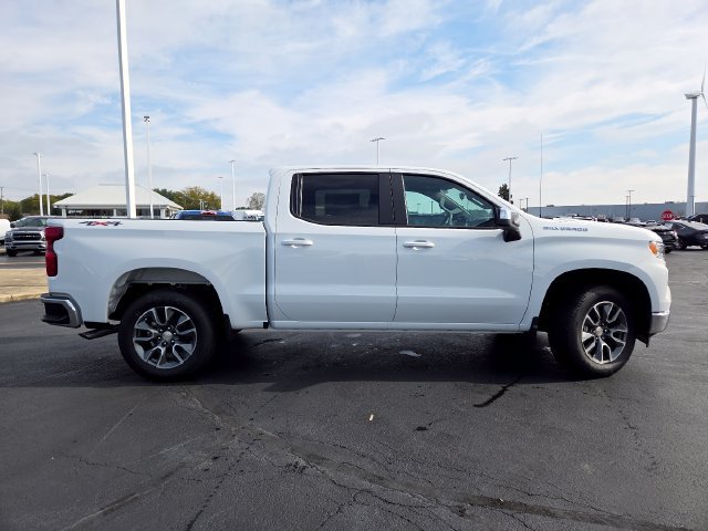 New 2026 Chevrolet Silverado 1500 LT w/ LPO, Liner Protection Package AWD/4WD image 16