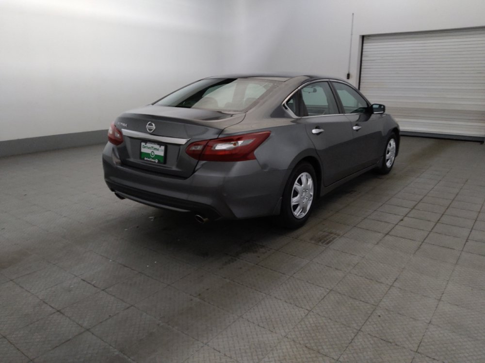 Used 2018 Nissan Altima 2.5 S w/ S Convenience Package FWD image 9