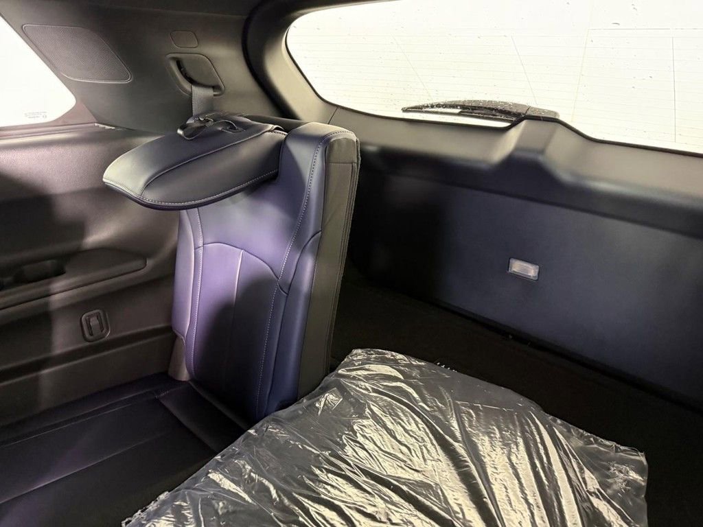 New 2026 INFINITI QX60 Sport w/ Dark Cargo Package image 16