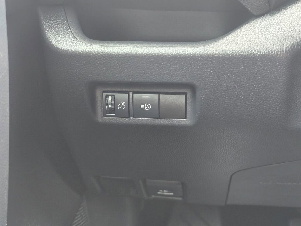 Certified 2024 Toyota RAV4 LE image 26