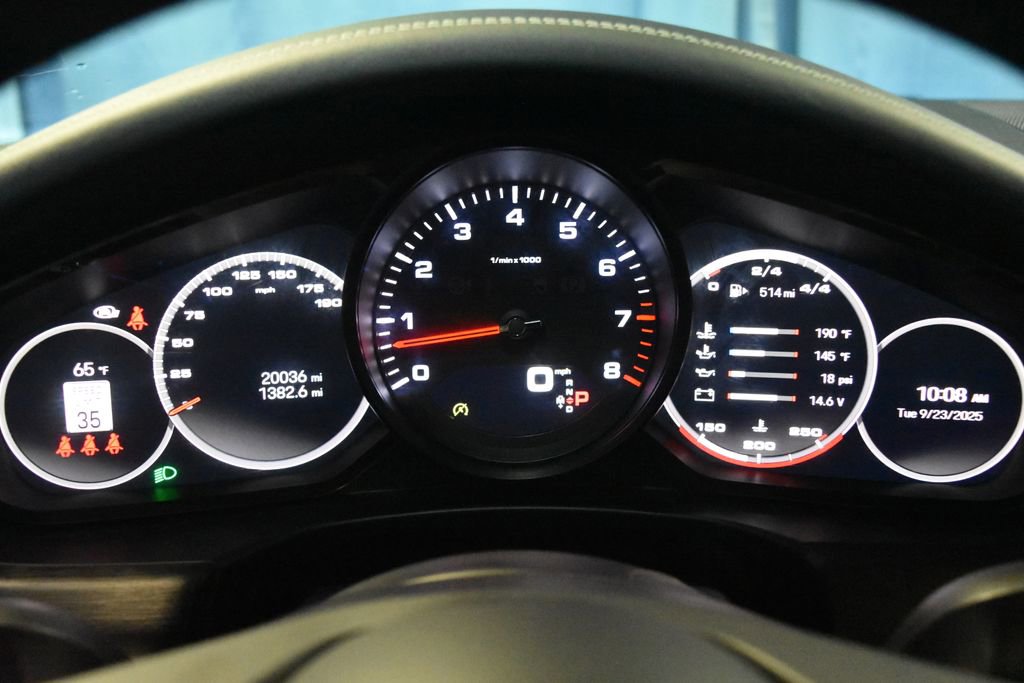 Used 2023 Porsche Panamera 4 Platinum Edition image 19