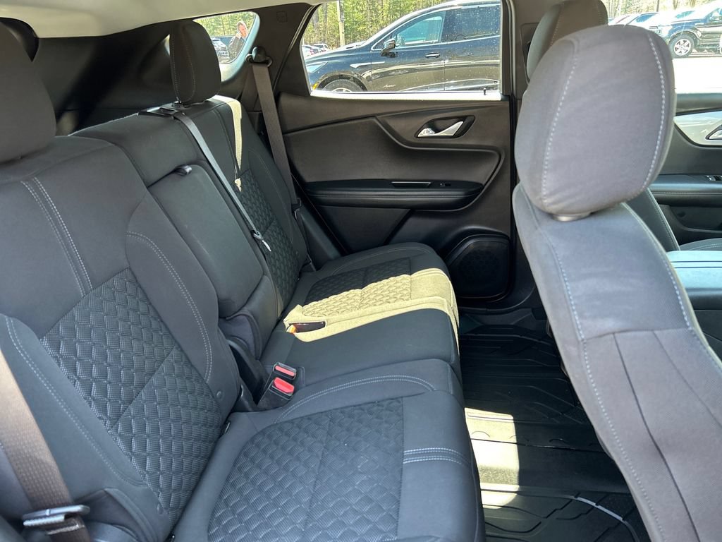 Used 2021 Chevrolet Blazer LT w/ LPO, Floor Liner Package AWD/4WD image 14