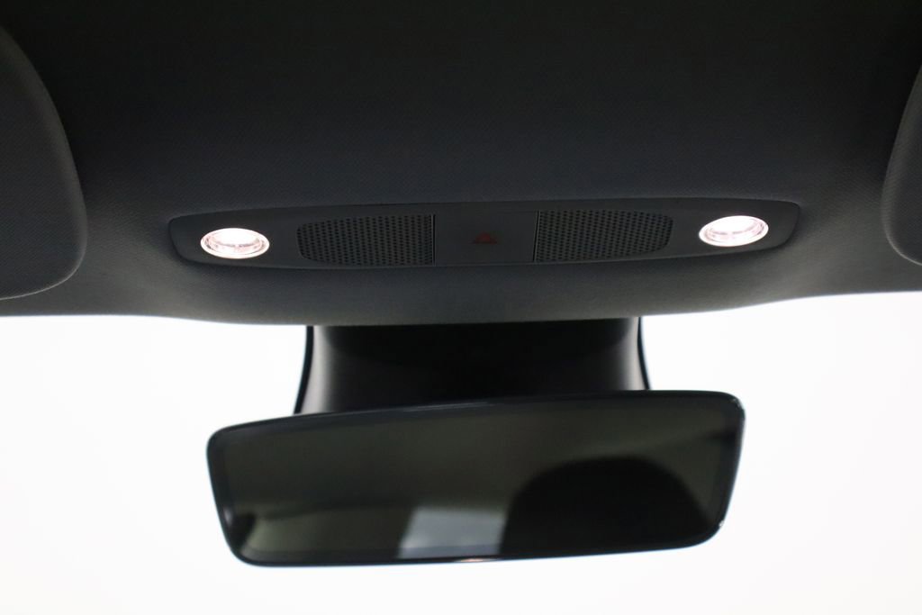 Used 2021 Tesla Model 3 Standard Range Plus RWD image 19