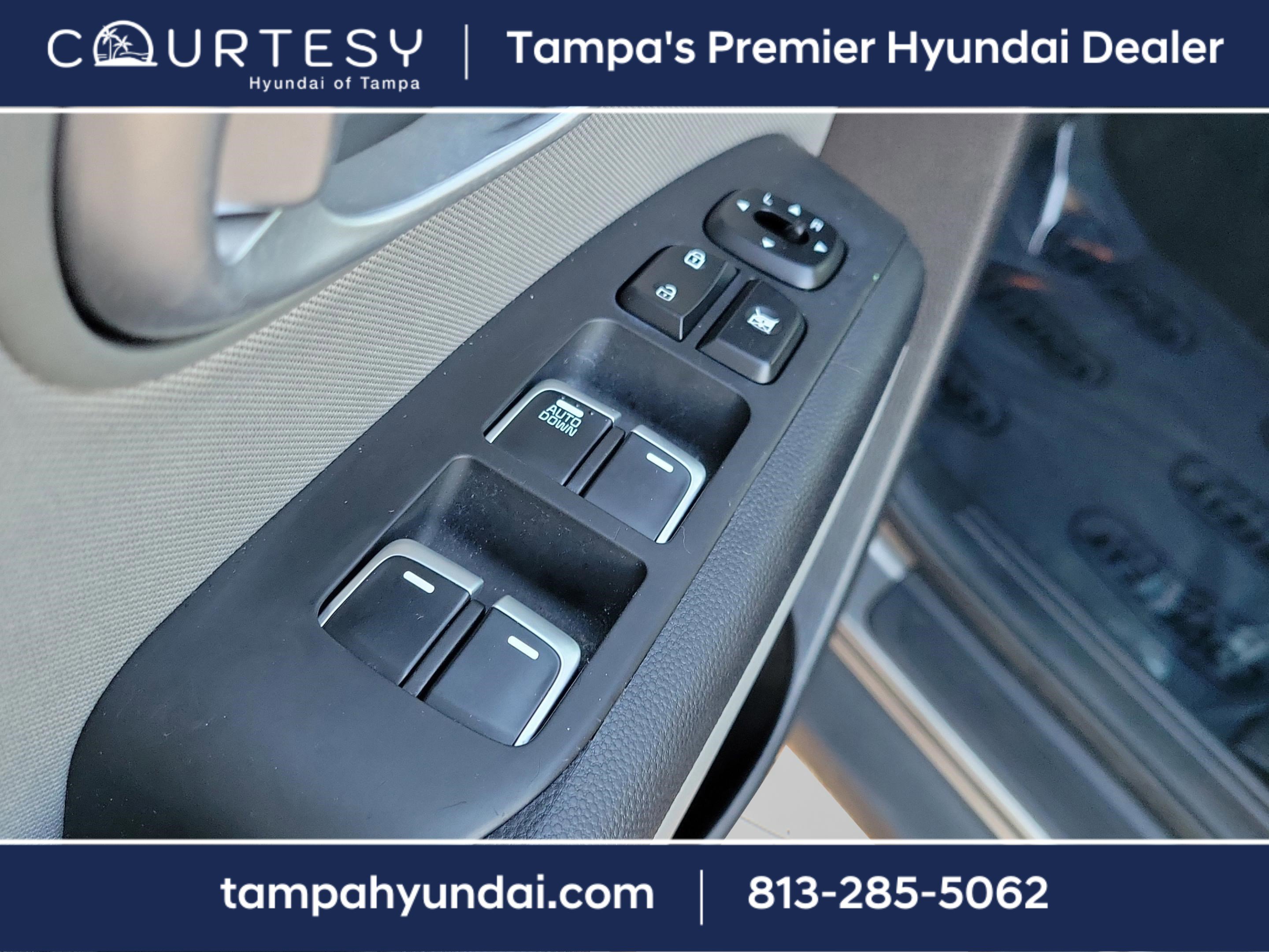 Used 2018 Kia Soul image 16