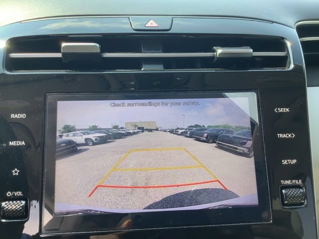 Used 2023 Hyundai Tucson SEL w/ Convenience Package AWD/4WD image 11