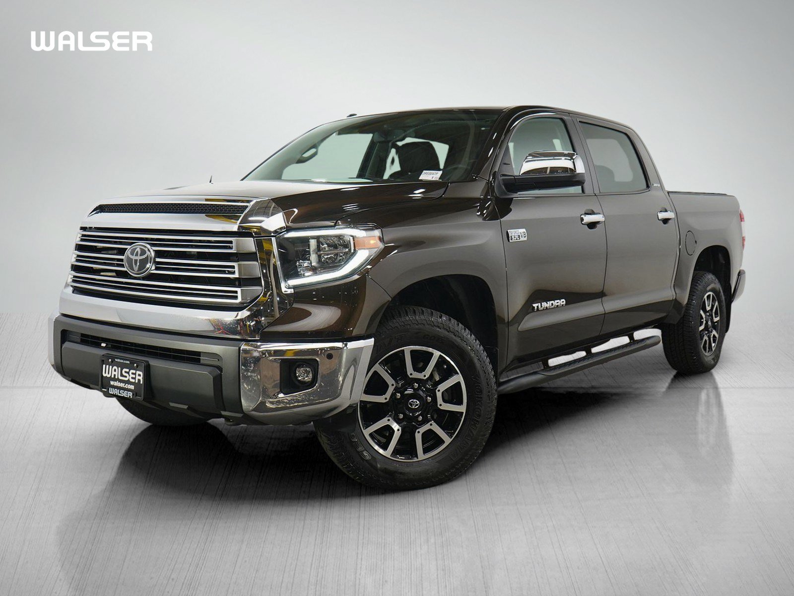 Used 2018 Toyota Tundra Limited w/ Limited Premium Package AWD/4WD image 1