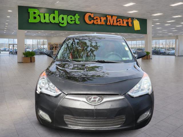 Used 2012 Hyundai Veloster w/ Tech Pkg FWD image 2