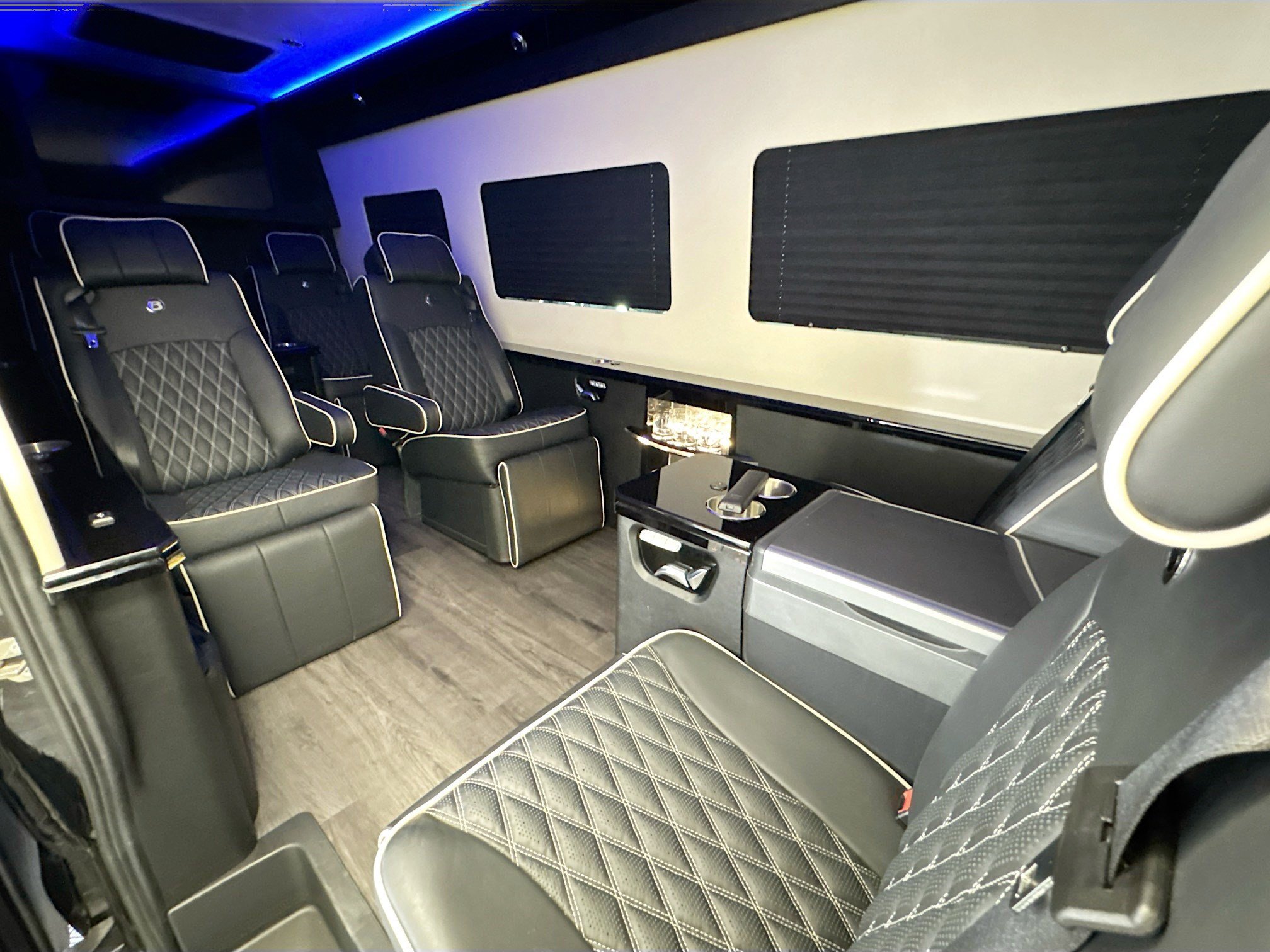 Used 2022 Mercedes-Benz Sprinter 2500 image 14