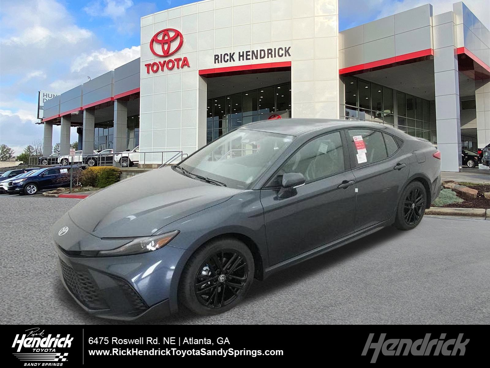 New 2026 Toyota Camry SE image 1