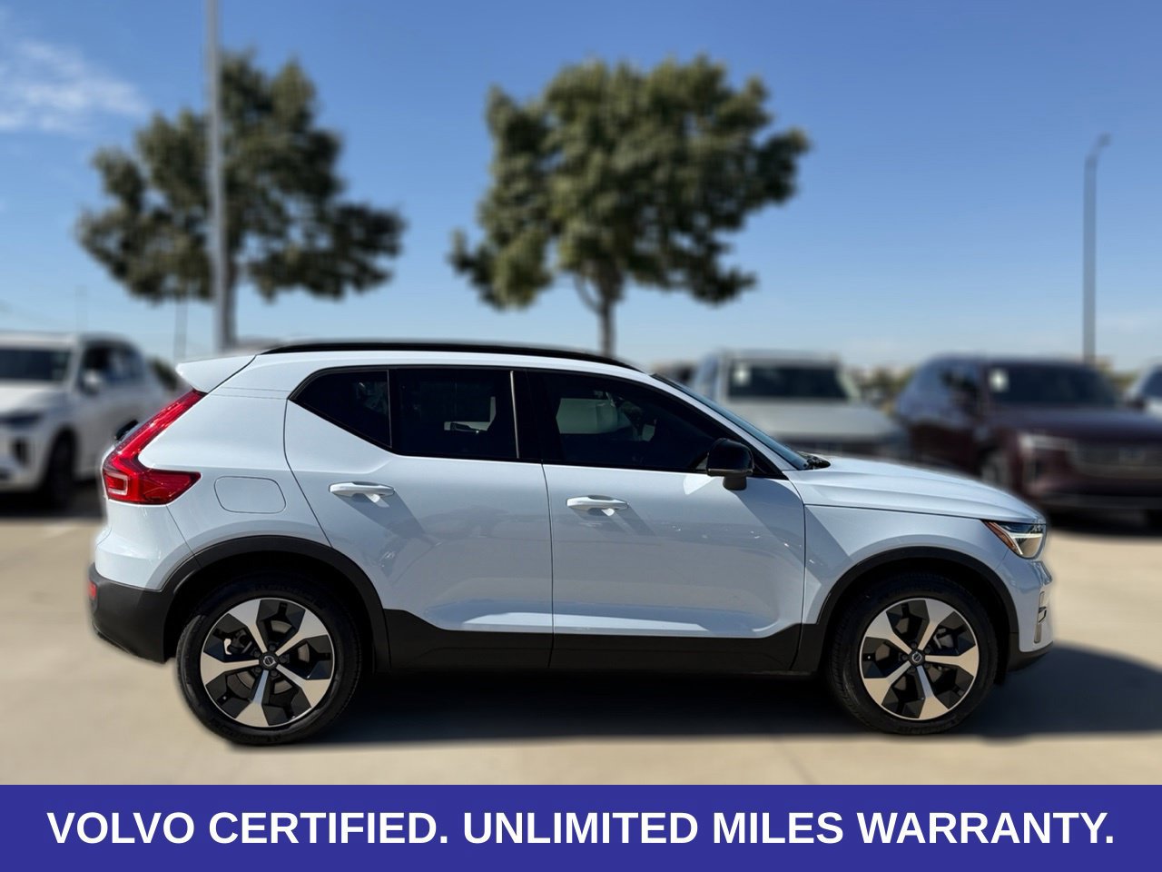 Certified 2024 Volvo XC40 B5 Core w/ Protection Package Premier AWD/4WD image 13