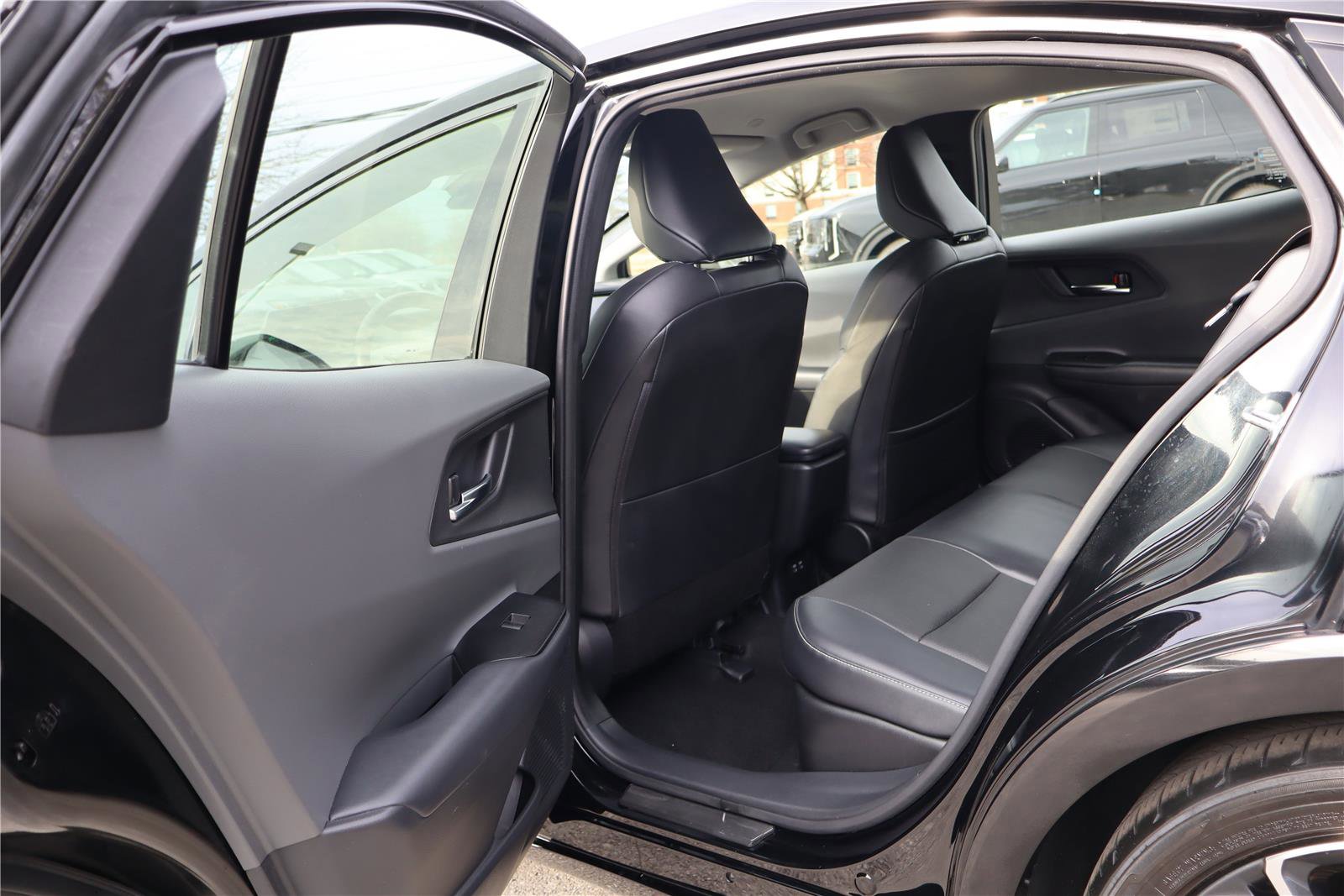 Used 2023 Toyota Prius XLE image 25