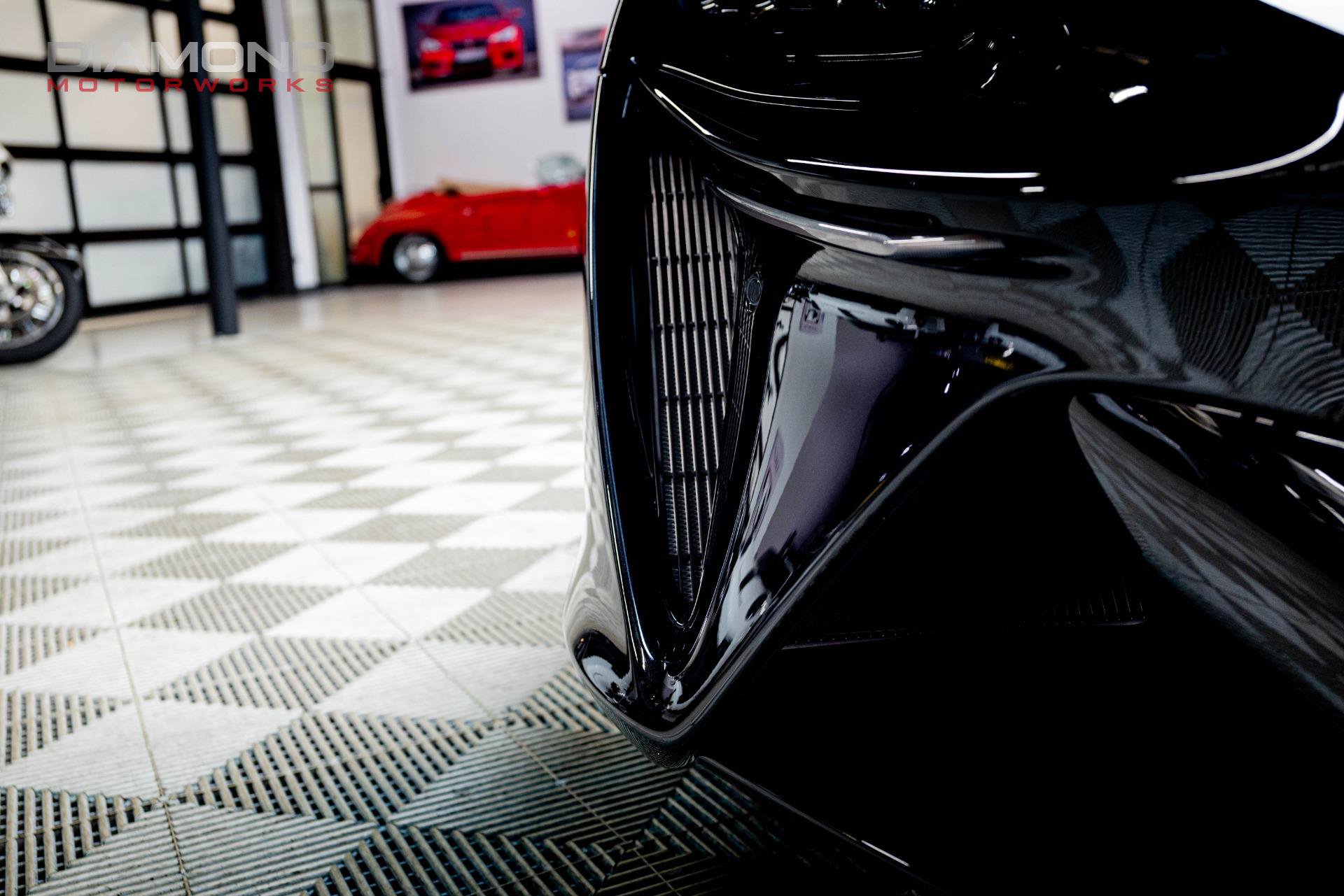 Used 2026 McLaren Artura Spider RWD image 39