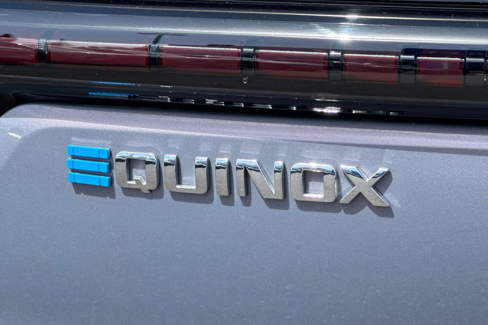 Used 2025 Chevrolet Equinox EV LT w/ Convenience Package FWD image 47