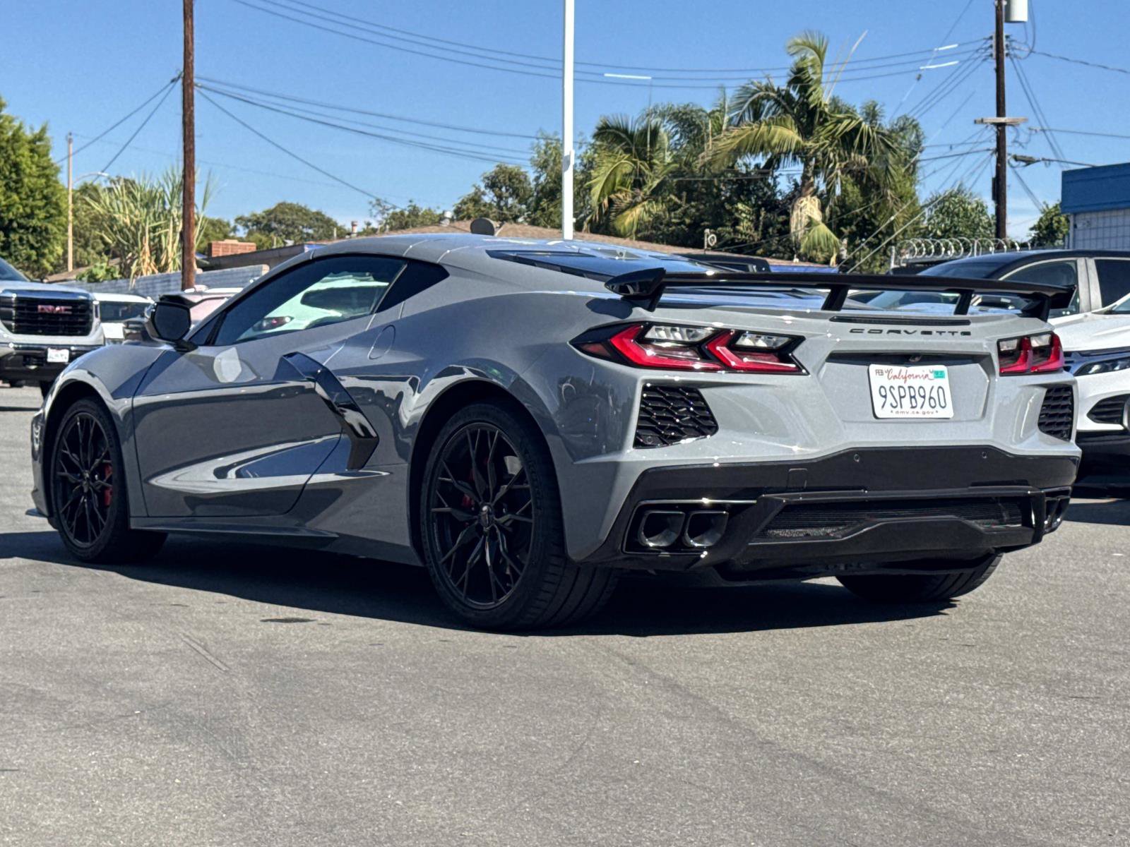 Used 2025 Chevrolet Corvette Stingray Coupe w/ Z51 Performance Package RWD image 7