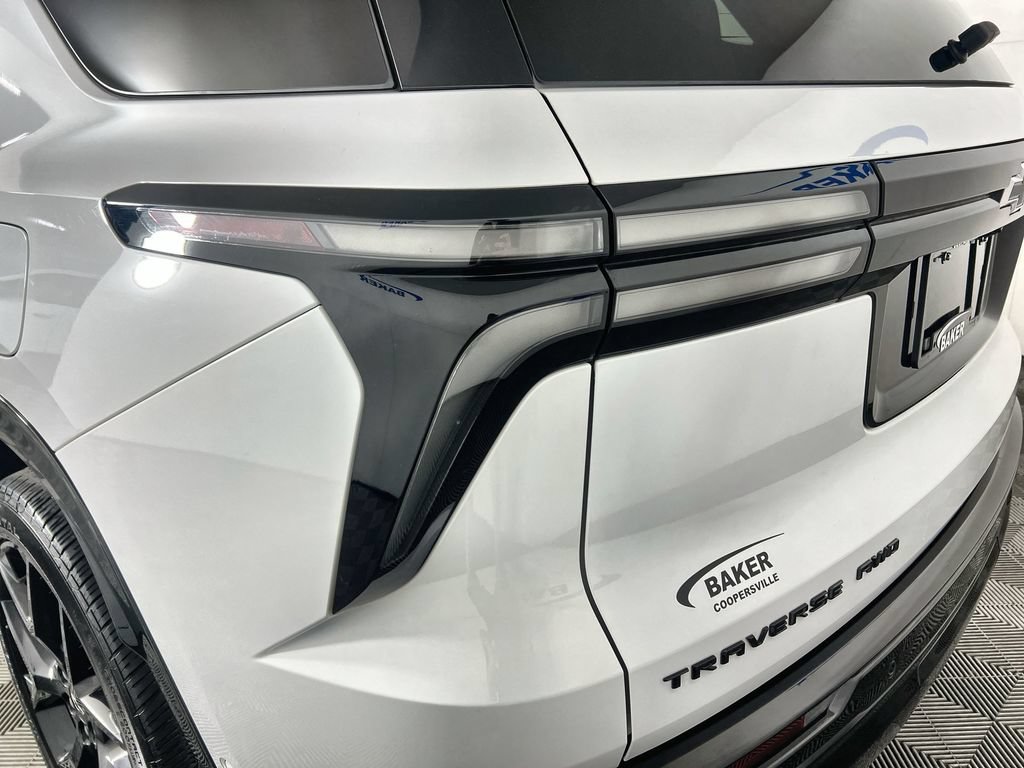Certified 2024 Chevrolet Traverse RS AWD/4WD image 38