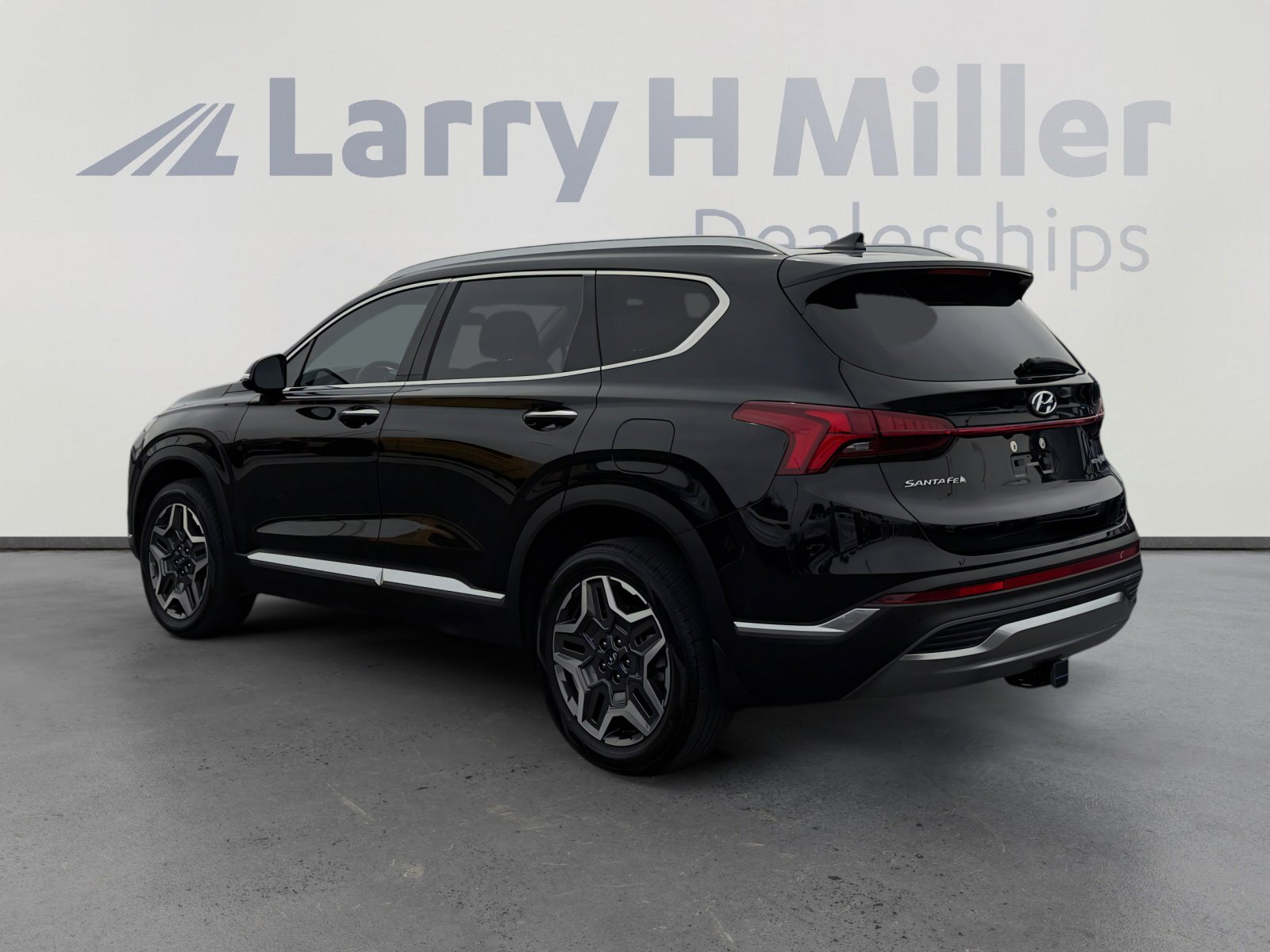 Certified 2022 Hyundai Santa Fe SEL Premium AWD/4WD image 3