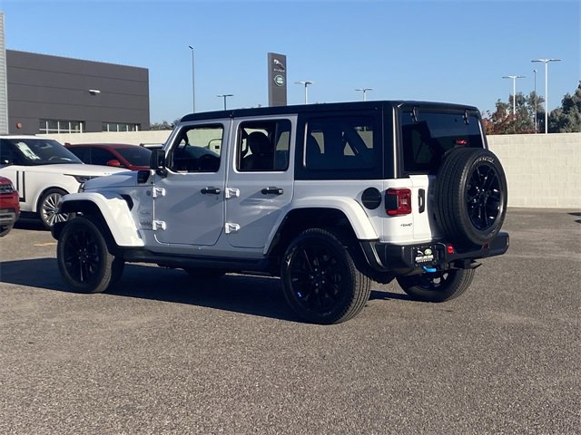 Used 2023 Jeep Wrangler Unlimited Sahara image 30