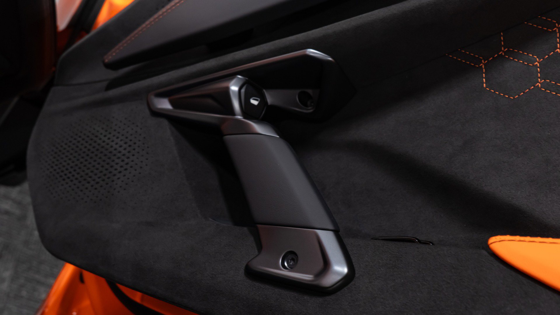 Used 2025 Lamborghini Revuelto image 66