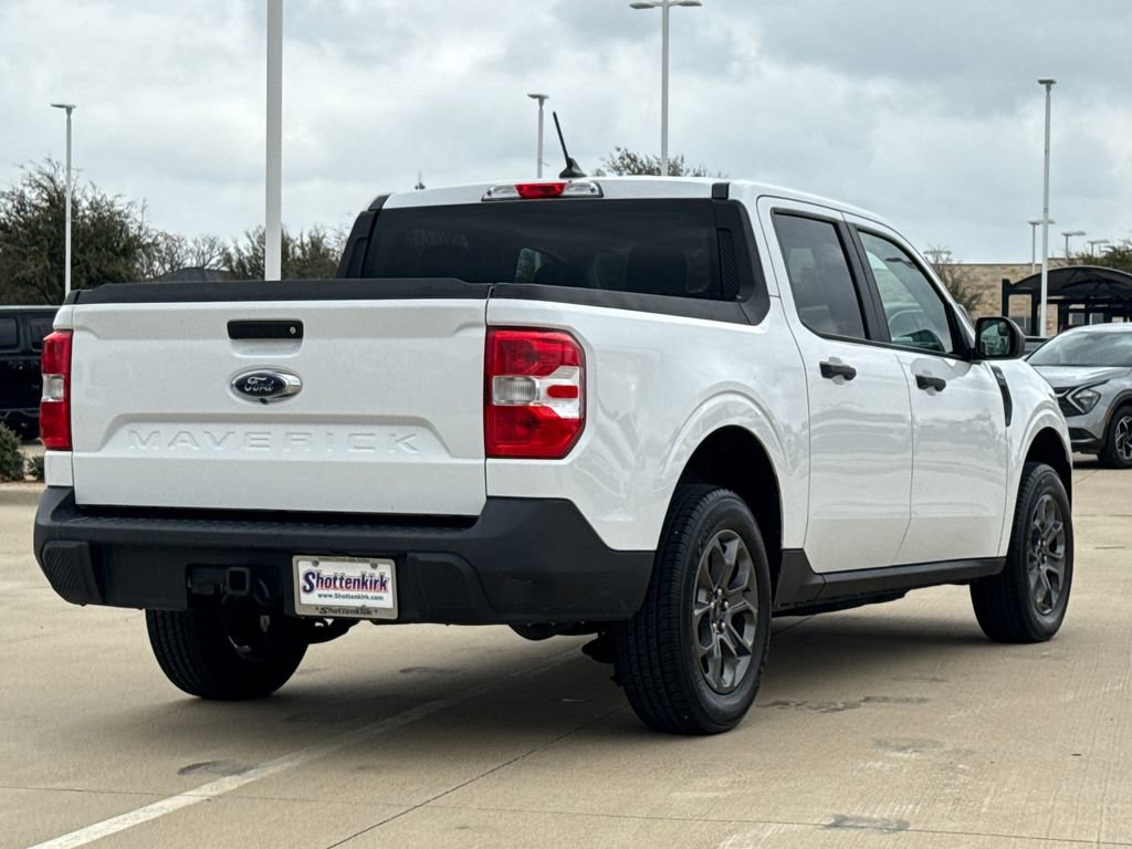 Used 2023 Ford Maverick XLT FWD image 9