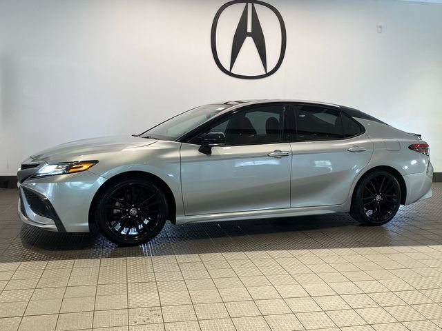 Used 2022 Toyota Camry XSE AWD/4WD image 3