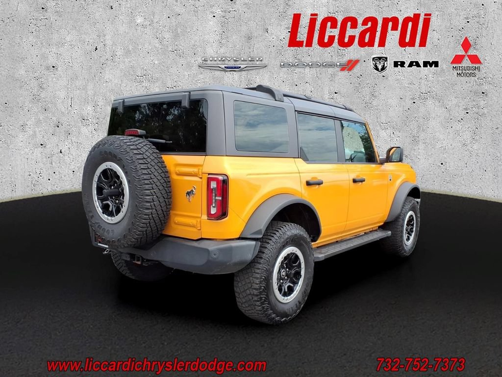 Used 2022 Ford Bronco Big Bend w/ Sasquatch Package AWD/4WD image 4