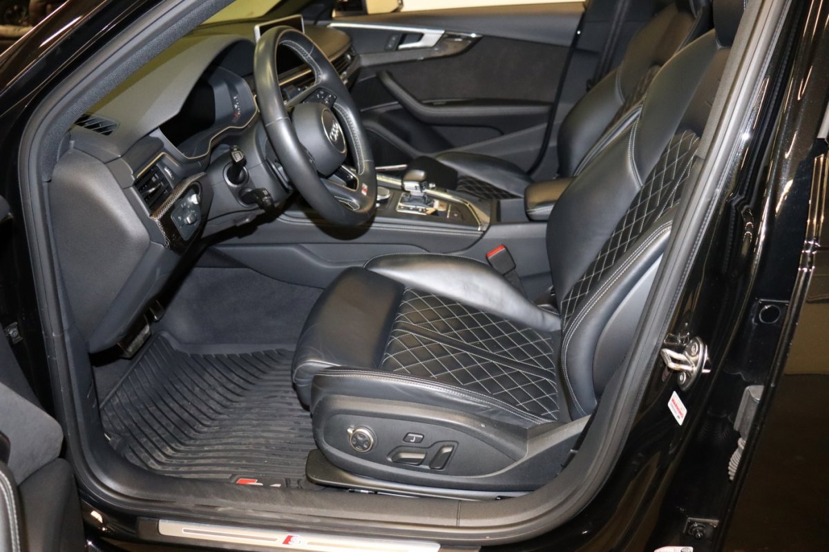 Used 2019 Audi S4 Prestige w/ Prestige Package AWD/4WD image 25