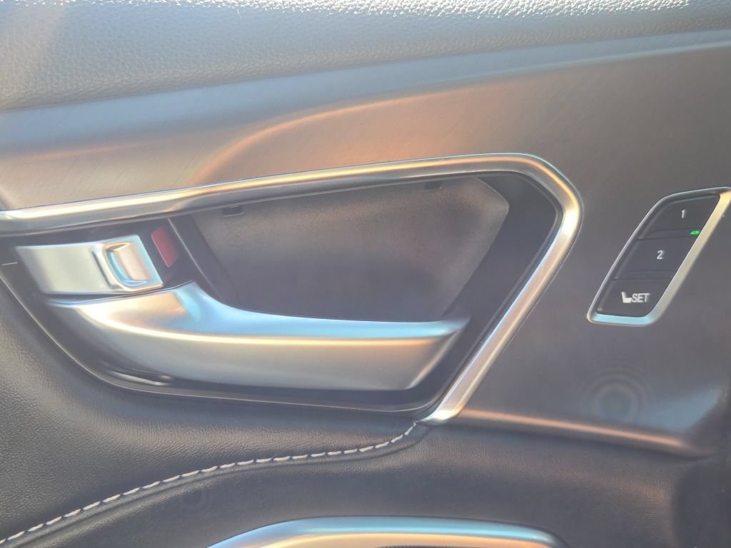 Certified 2025 Acura RDX SH-AWD image 31