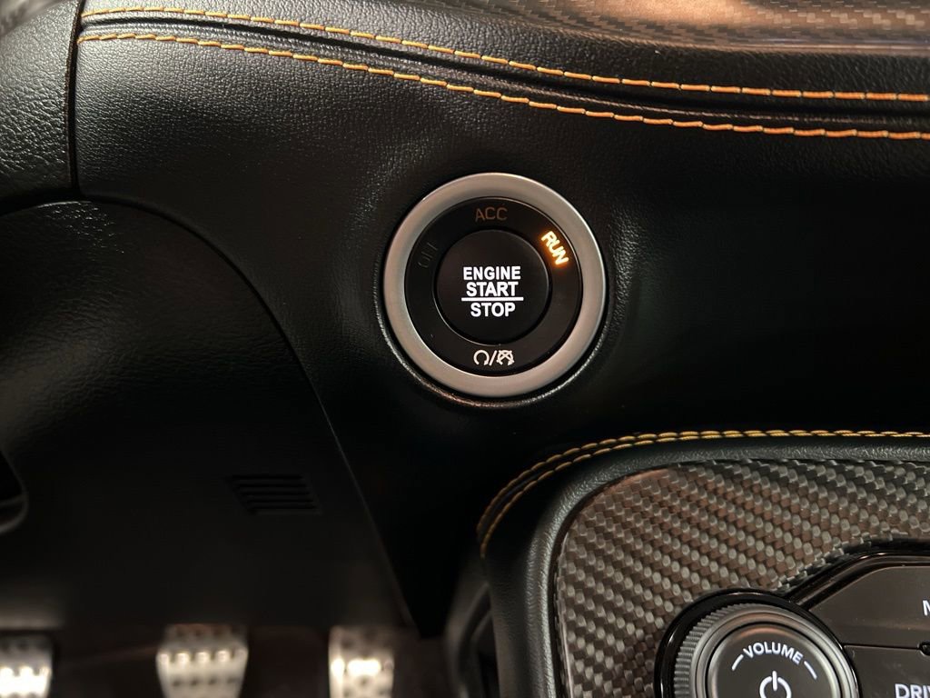 Used 2022 Dodge Challenger R/T Scat Pack RWD image 16