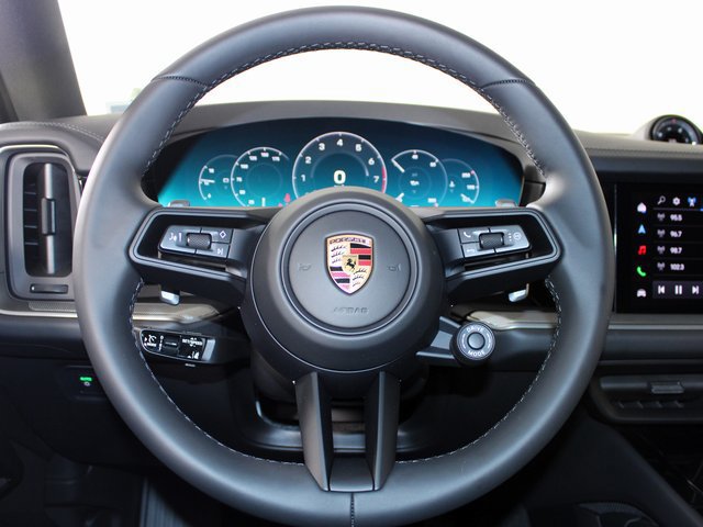 New 2026 Porsche Cayenne E-Hybrid Coupe AWD/4WD image 18