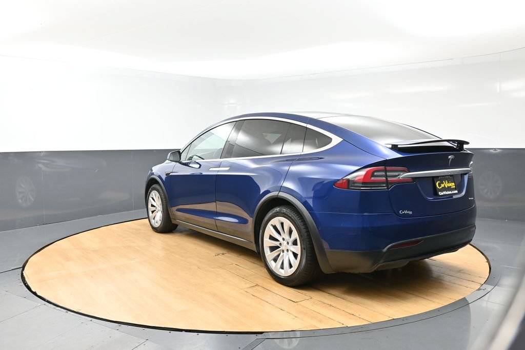 Used 2020 Tesla Model X Long Range AWD/4WD image 3