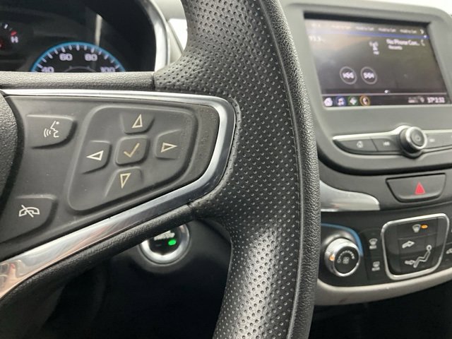 Used 2020 Chevrolet Equinox LS w/ LS Convenience Package image 13