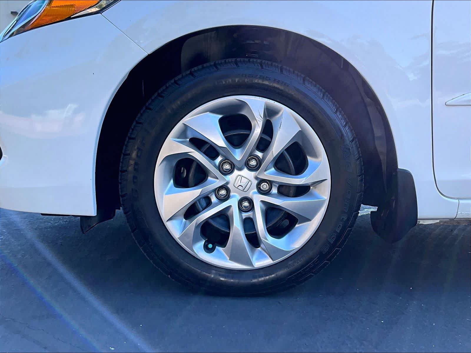 Used 2015 Honda Civic LX image 12