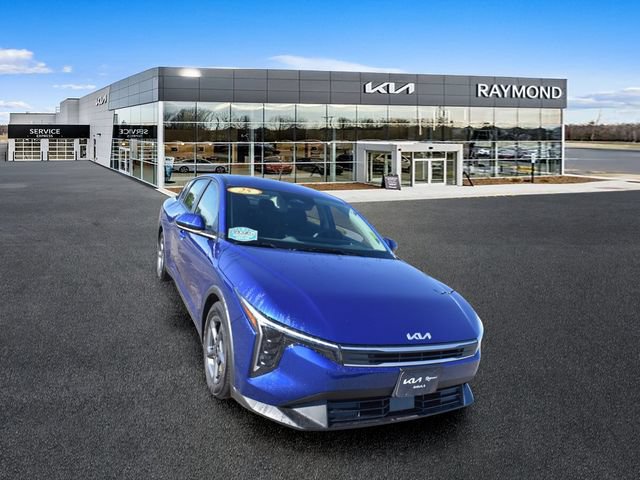 Certified 2025 Kia K4 FWD image 9