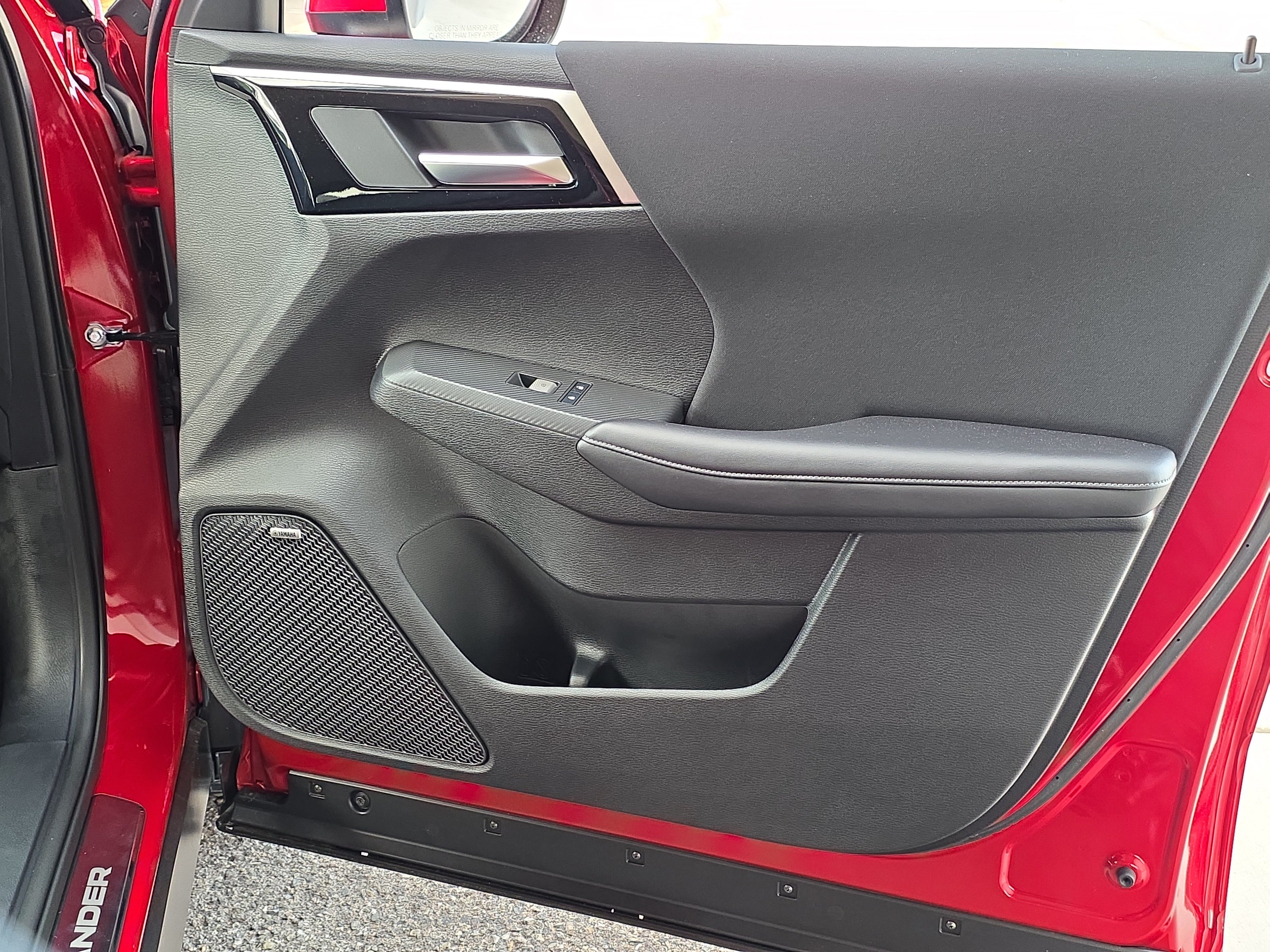 New 2026 Mitsubishi Outlander ES FWD image 29