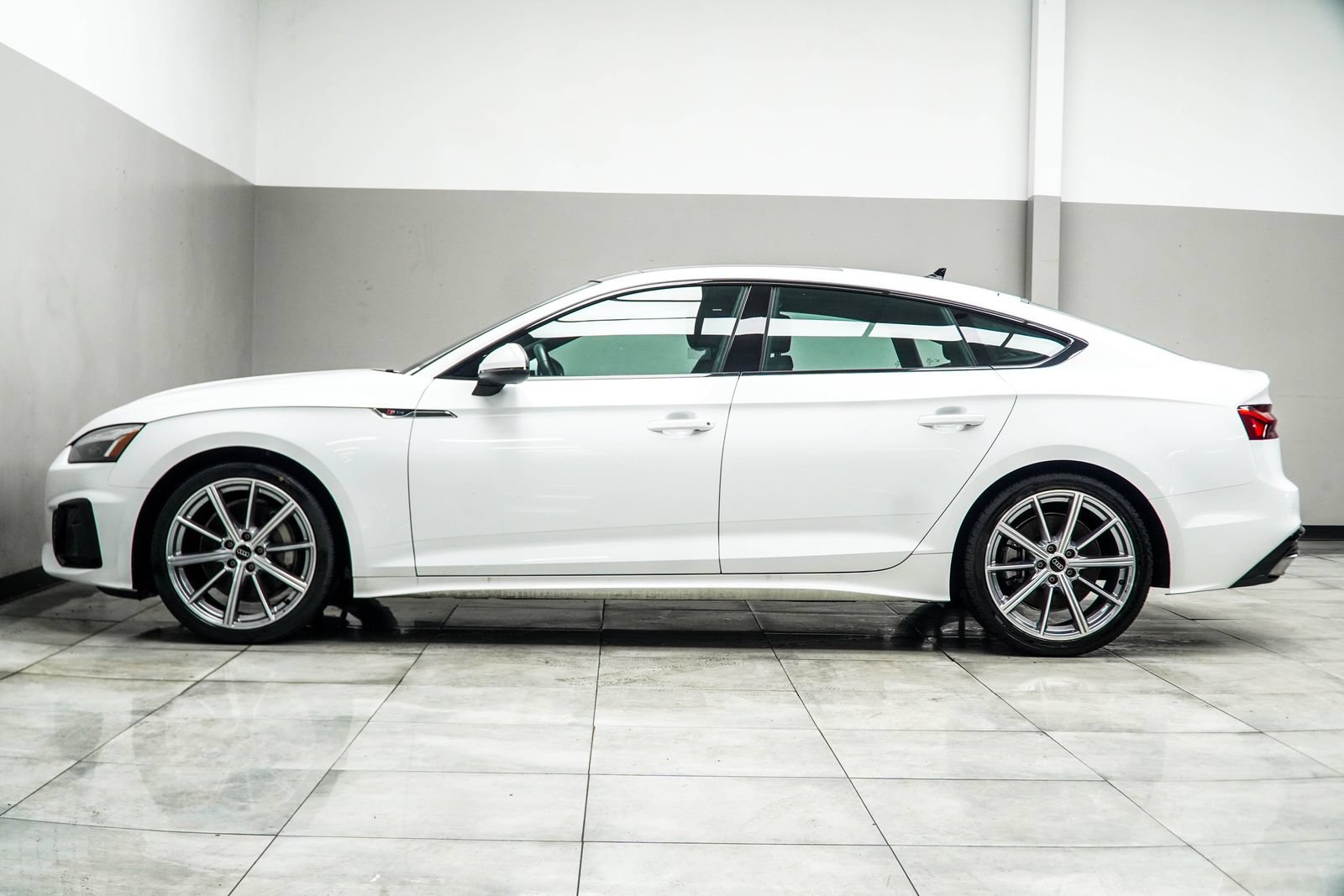 Used 2025 Audi A5 2.0T Premium Plus AWD/4WD image 10