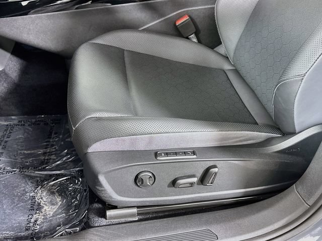 Certified 2024 Volkswagen ID.4 Pro S AWD/4WD image 21