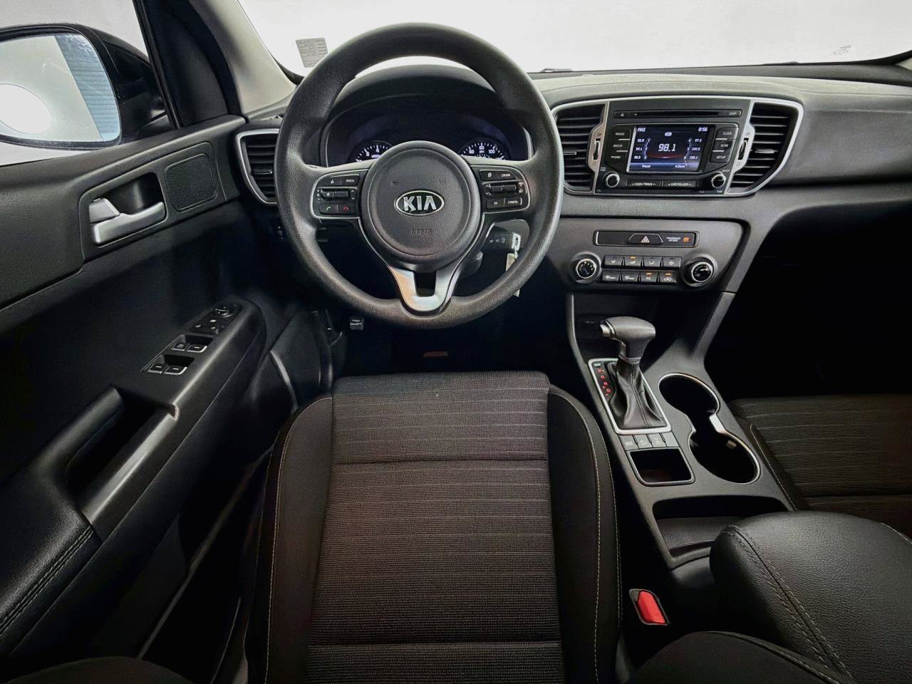 Used 2018 Kia Sportage LX AWD/4WD image 13