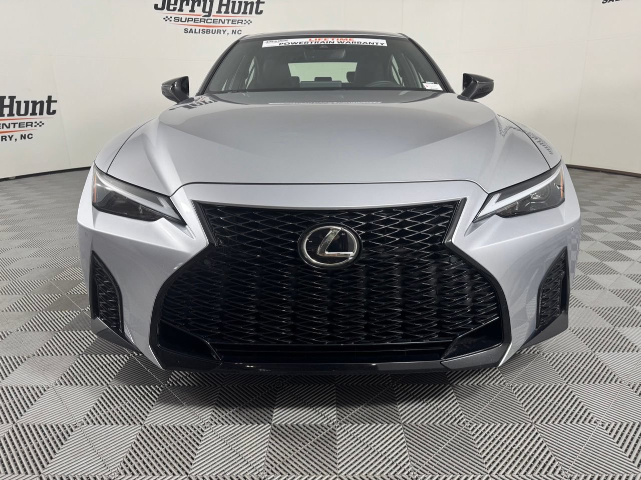 Used 2025 Lexus IS 350 F Sport AWD/4WD image 4