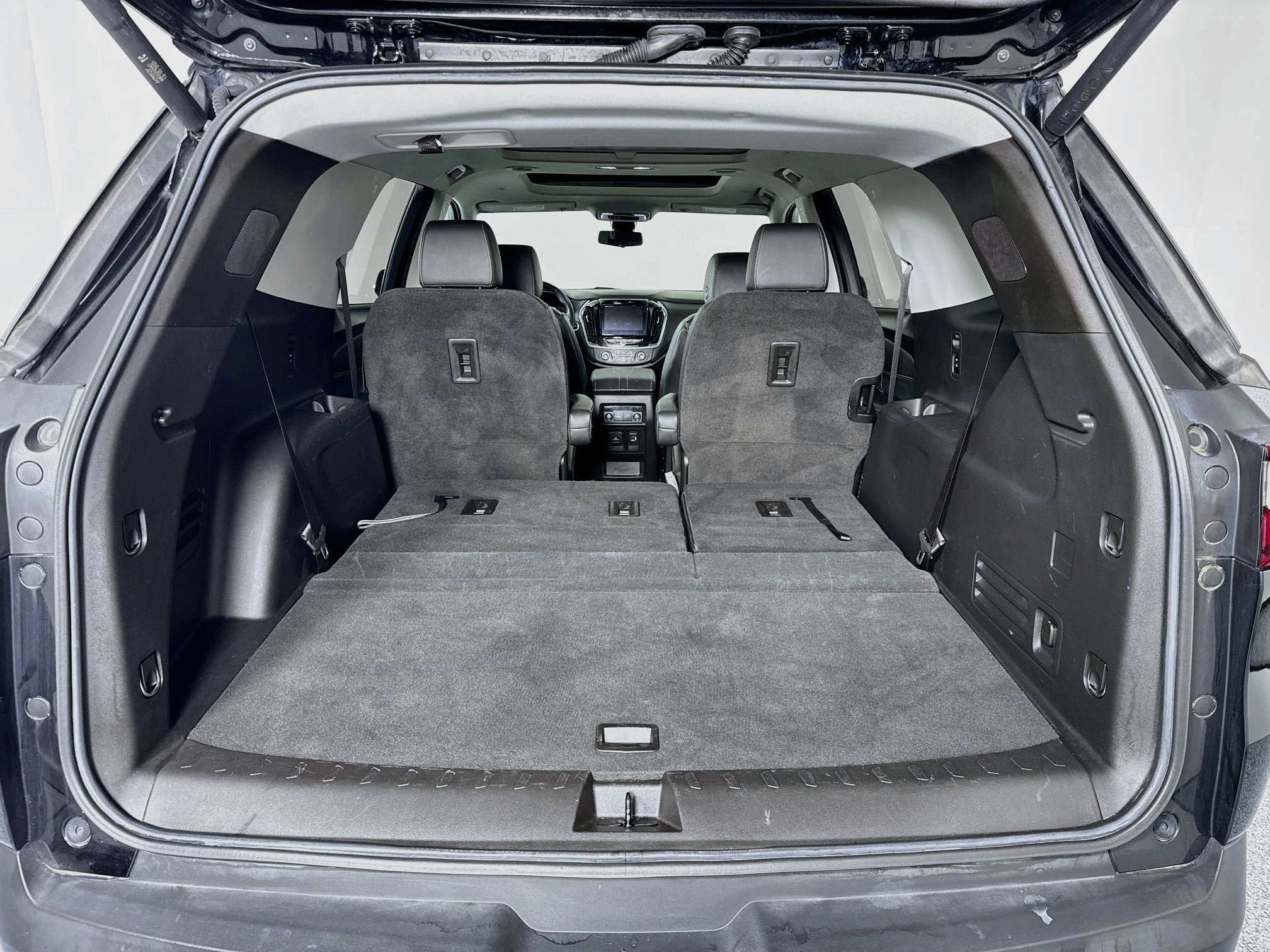 Used 2021 Chevrolet Traverse RS AWD/4WD image 28