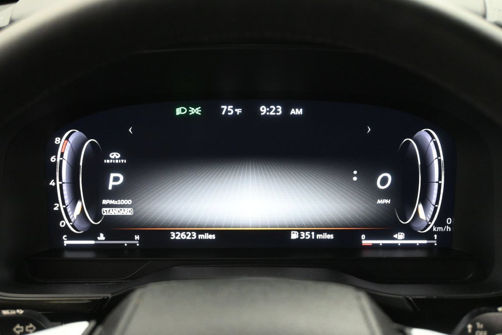 Used 2023 INFINITI QX60 Luxe w/ Performance Audio Package FWD image 10