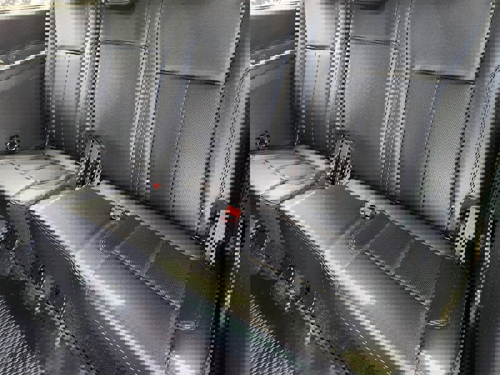 Used 2020 Ford Expedition XLT w/ Equipment Group 202A image 30