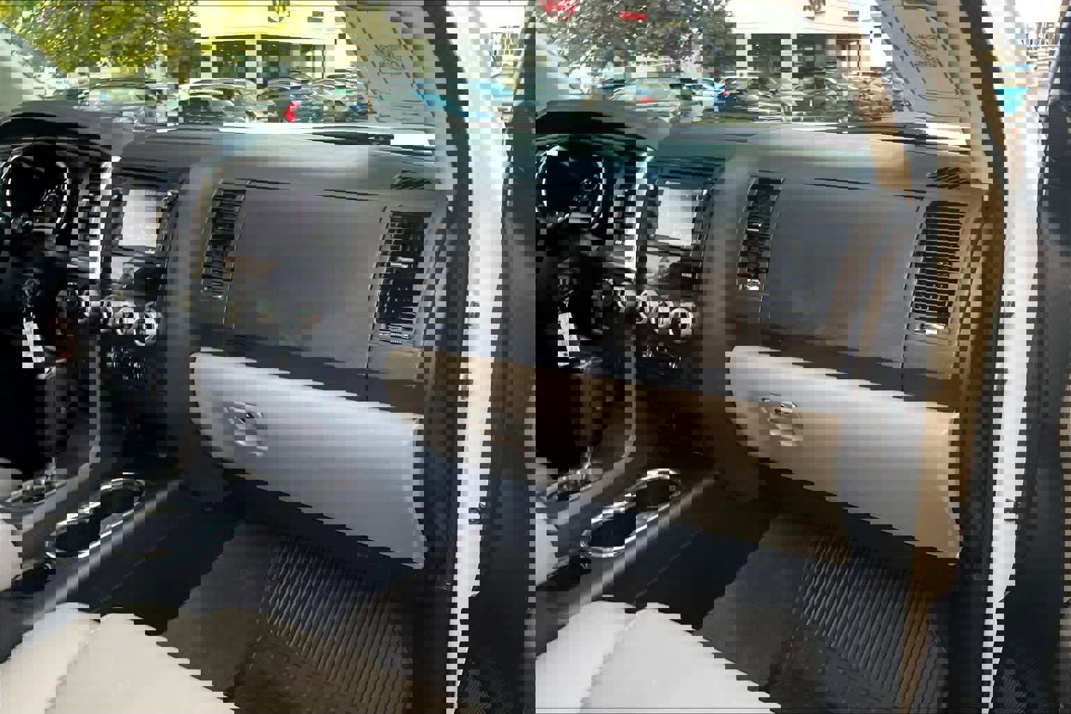 Used 2019 Toyota Sequoia Limited image 18