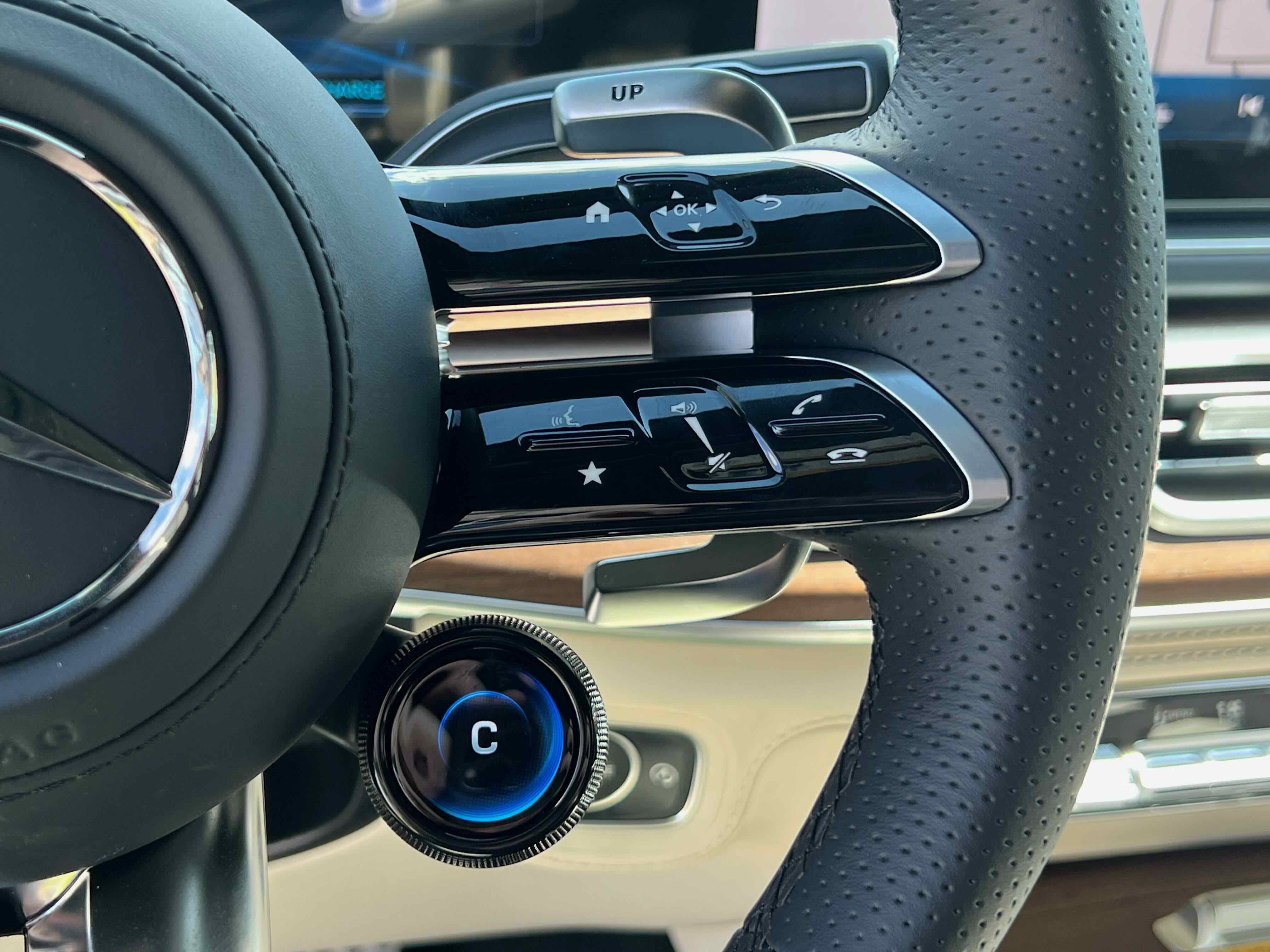 New 2026 Mercedes-Benz GLS 63 AMG 4MATIC image 35