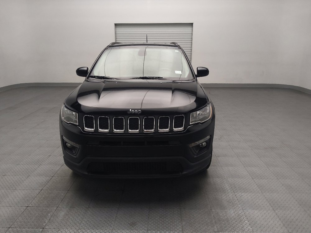 Used 2017 Jeep Compass Latitude FWD image 15