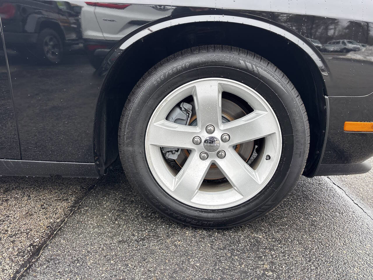 Used 2014 Dodge Challenger R/T image 15