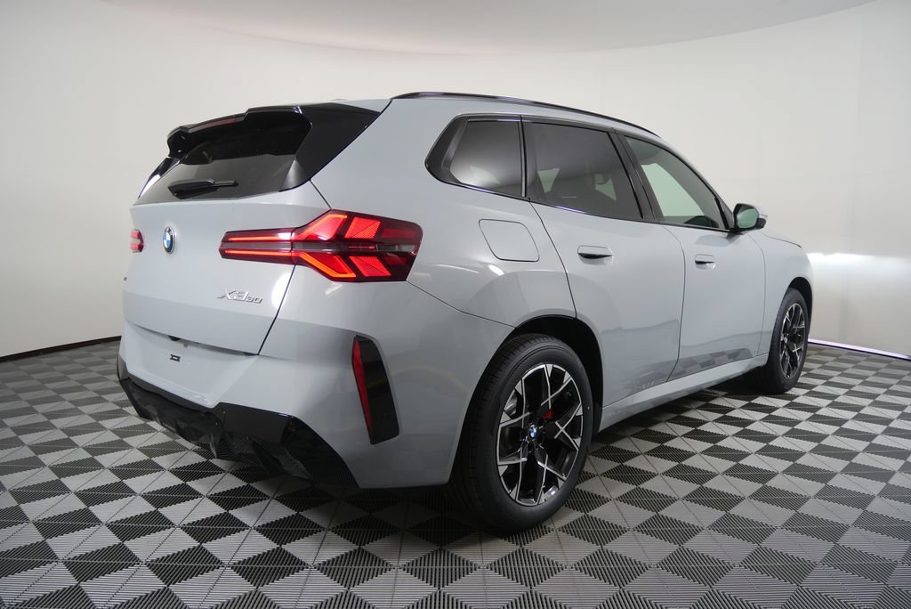 Used 2026 BMW X3 xDrive30i w/ Premium Package AWD/4WD image 3