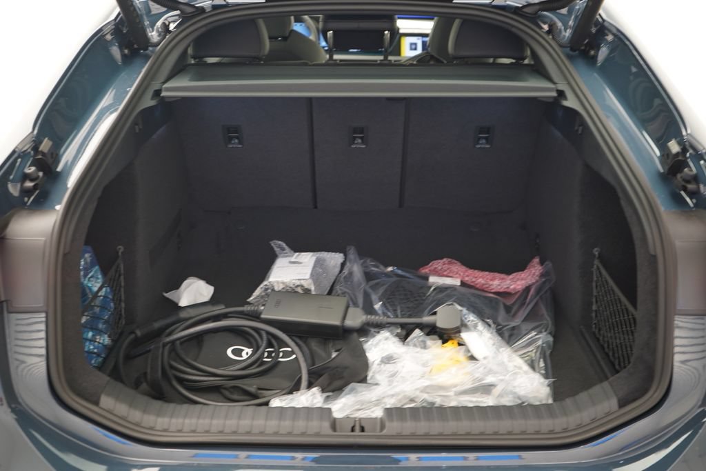 New 2027 Audi A6 e-tron Prestige AWD/4WD image 12