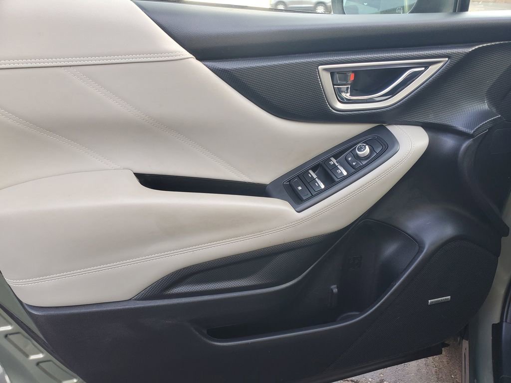 Used 2021 Subaru Forester Limited image 13