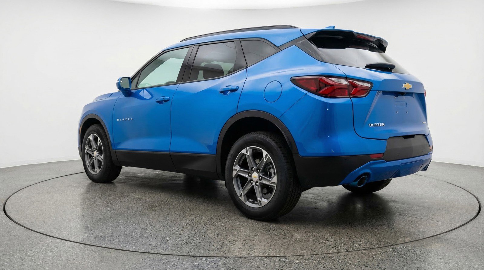 Used 2025 Chevrolet Blazer LT image 6