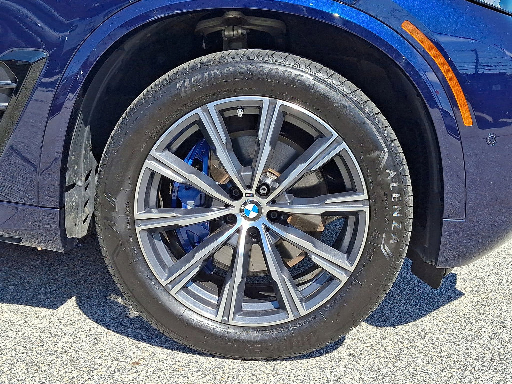 Used 2024 BMW X5 xDrive40i w/ M Sport Package image 56
